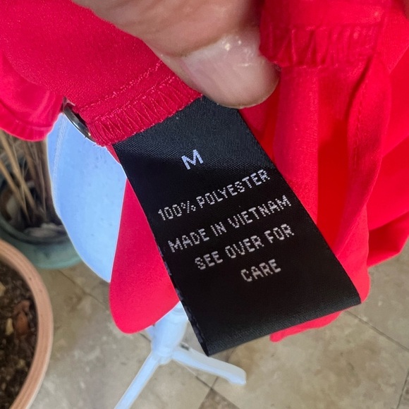 BCX ladies sleeveless button-down top, NWT size medium red - Picture 7 of 11